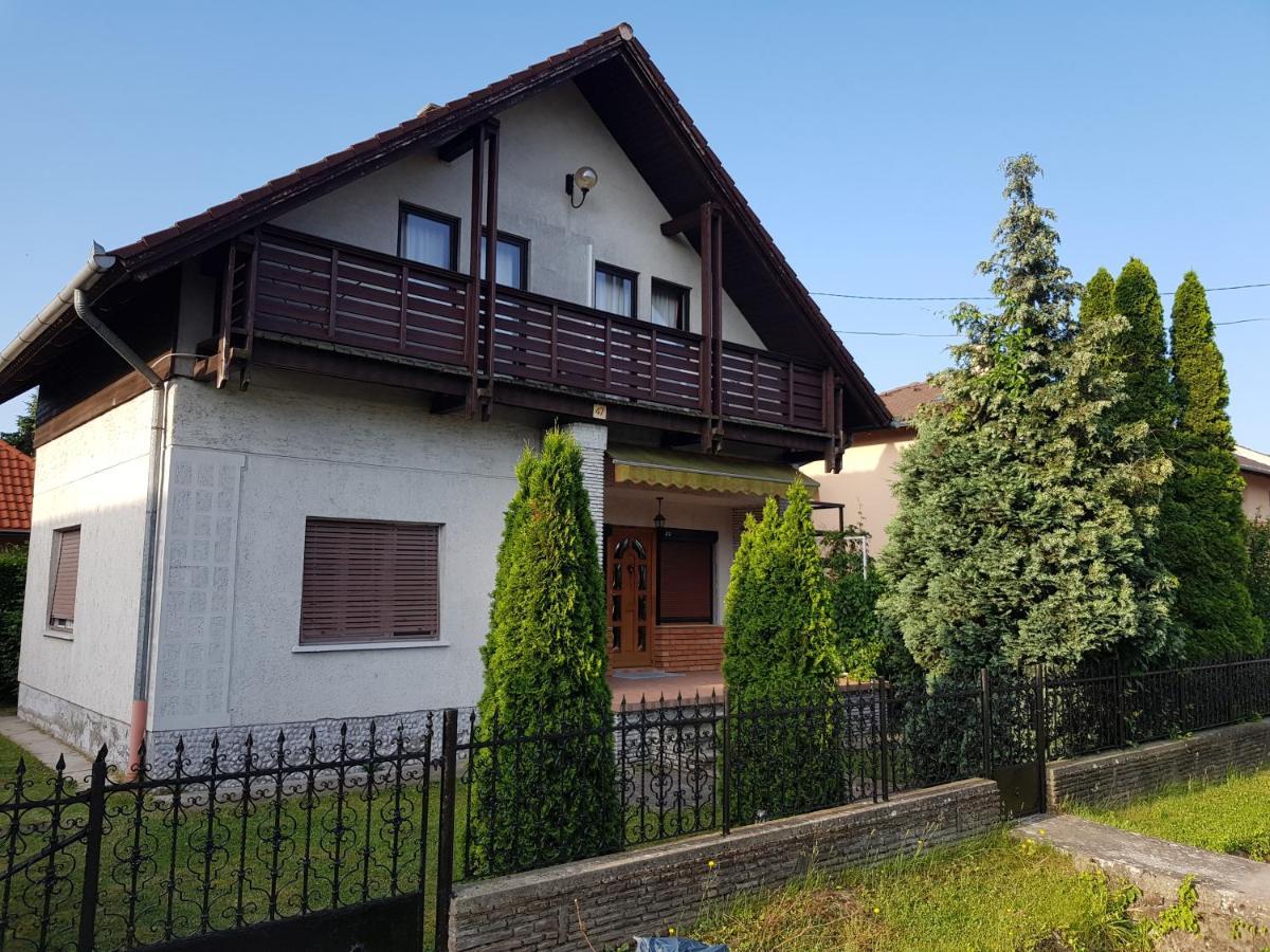 Nádor Apartman Balatonlelle Exterior foto